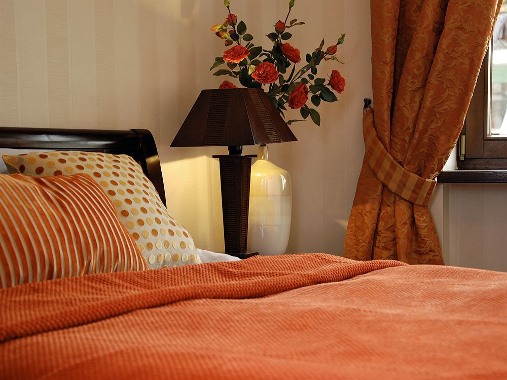 Sleepwalker Boutique Suites Вроцлав Екстериор снимка